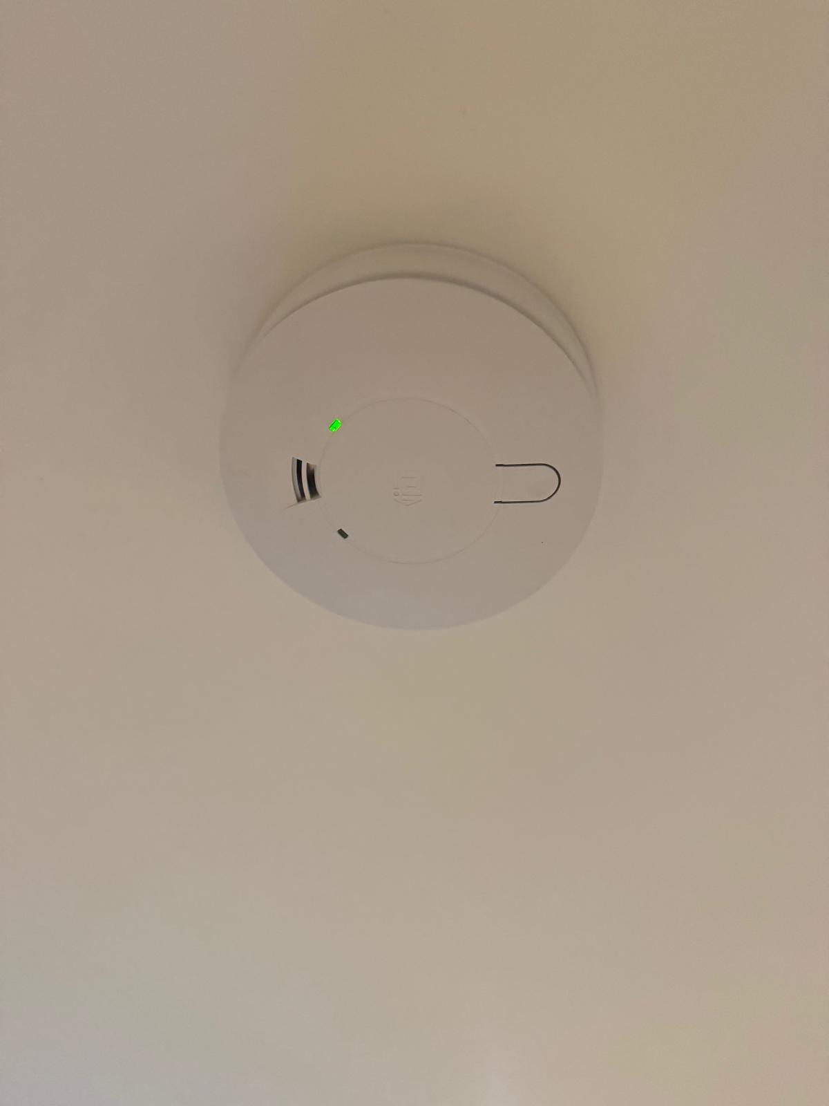 New smoke alarm replacement with aico mains smoke alarm London