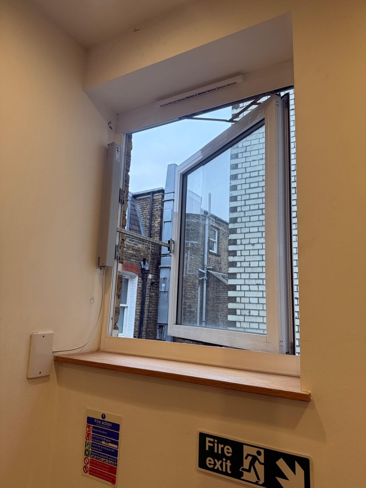 chain actuator AOV window during chain actuator AOV maintenance in King's Cross, London
