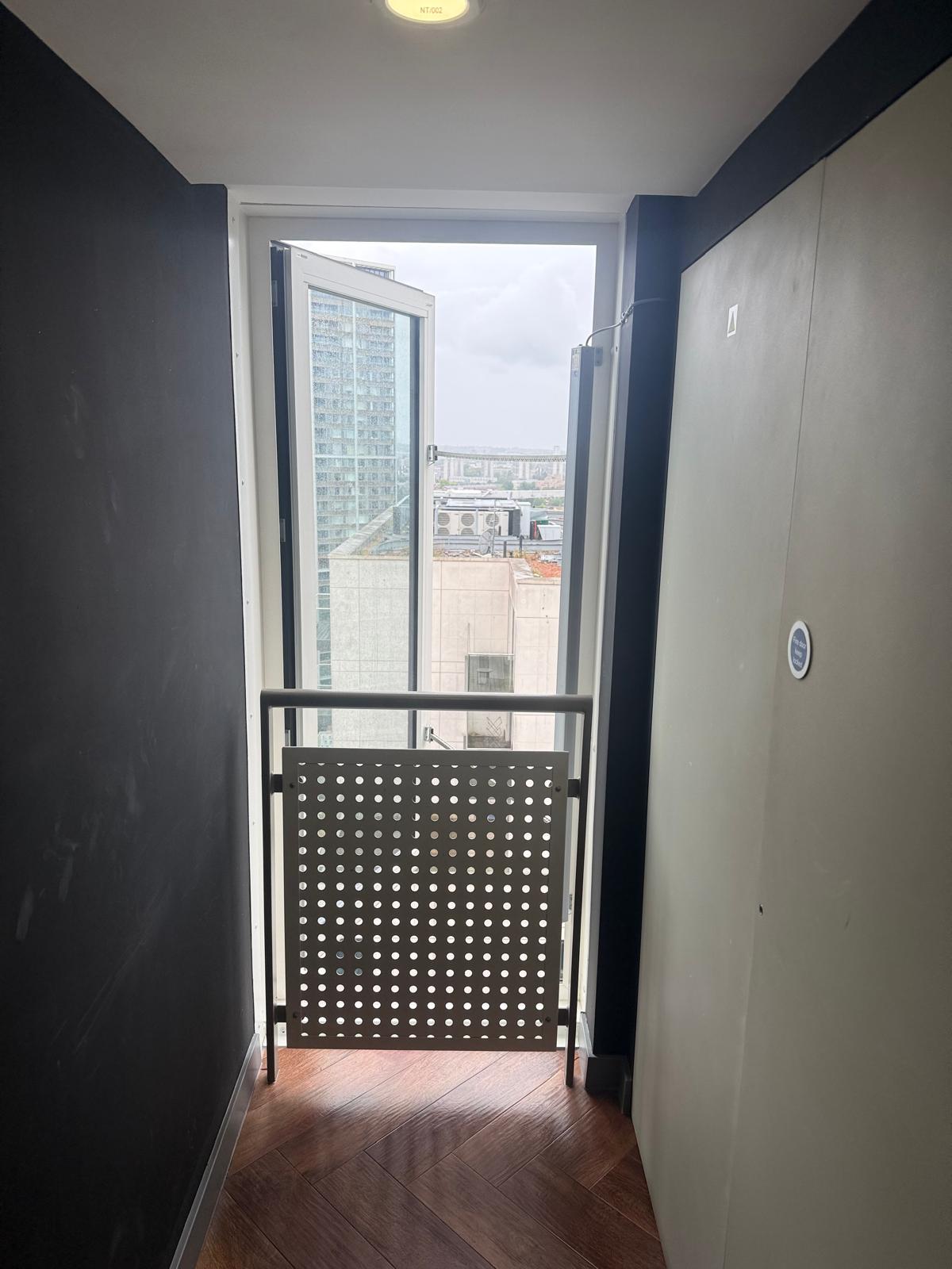 High-rise AOV maintenance and chain-drive window testing in Tower Hamlets – image 3