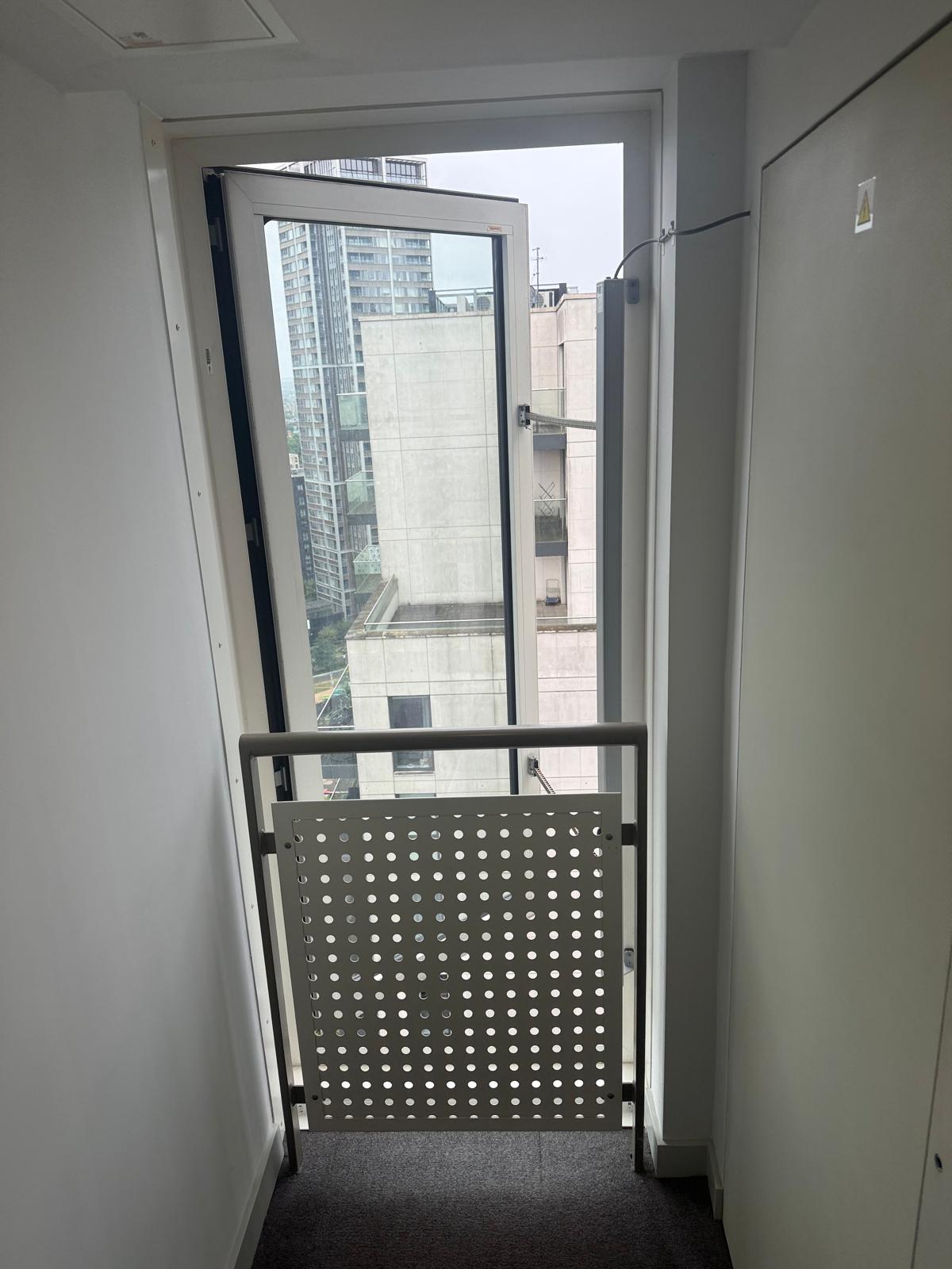 High-rise AOV maintenance and chain-drive window testing in Tower Hamlets – image 6